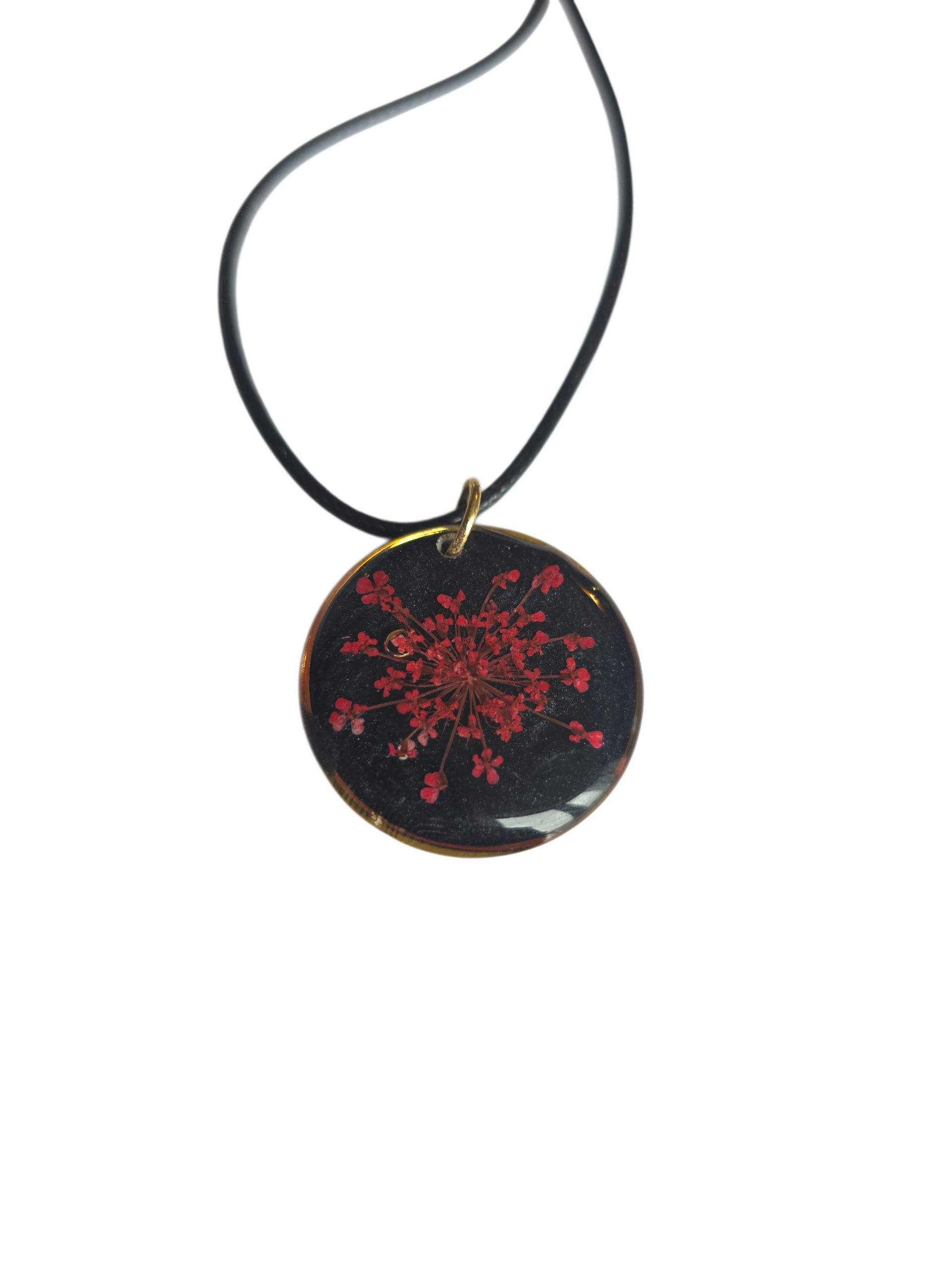 Collier noir fleur de carotte rouge