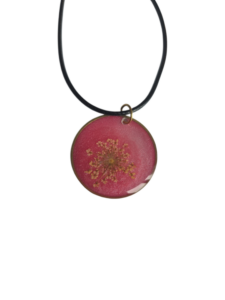 Collier rose fleur de carotte blanche
