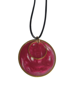 Collier rouge bordeaux